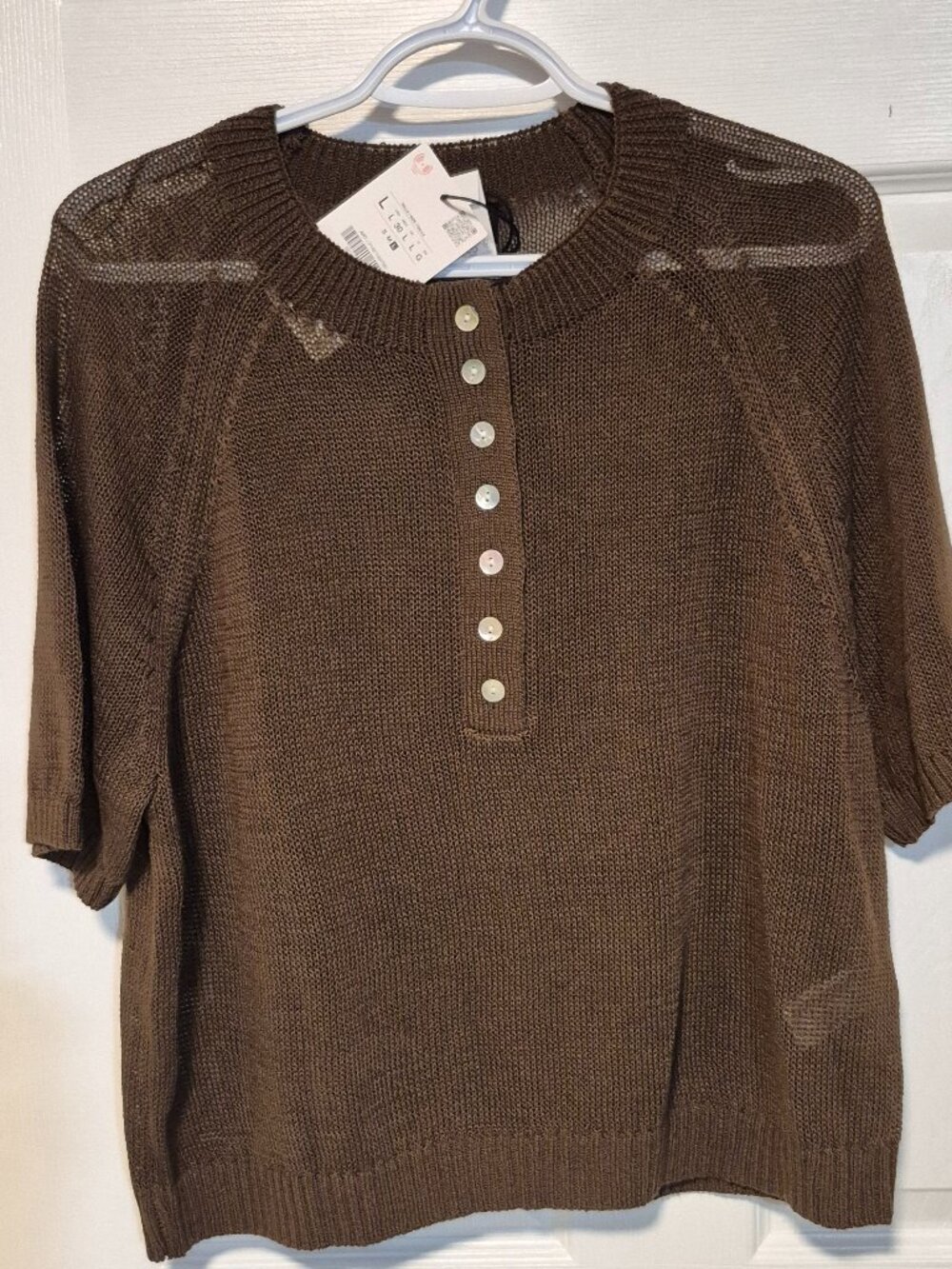 ZARA Knit Henley Top - Size Large.  Chocolate Brown.  NWT